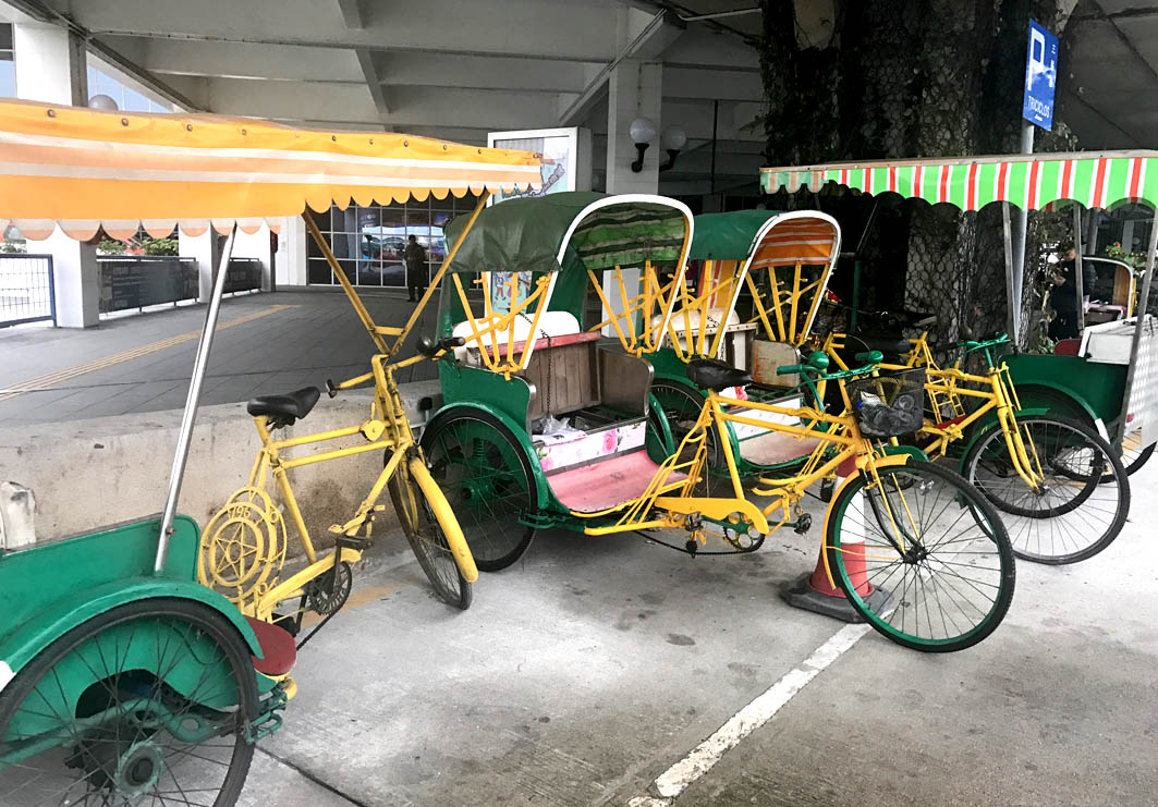Macau: Pedicabs