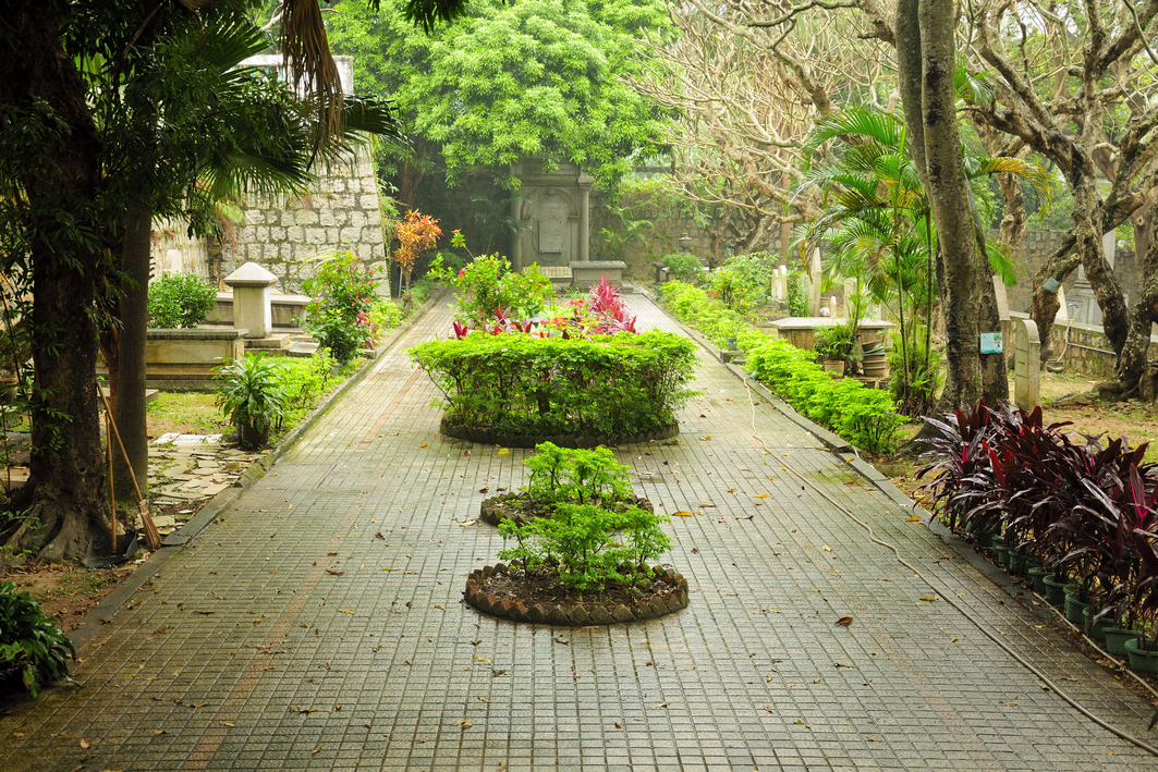 Macau: Protestant Cemetery